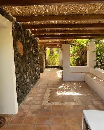 El Sagiri Un'oasi Nel Mediterraneo Tatil Evi Kamma